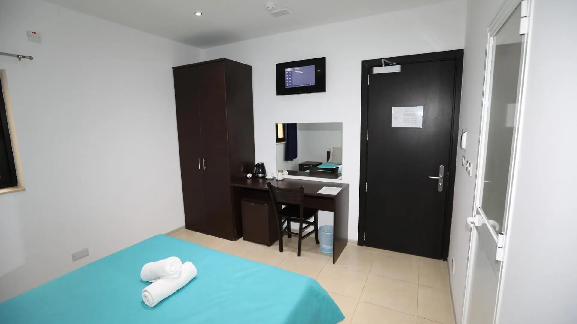 Affittacamere Magnolia Guesthouse St Julians San Giuliano Malta