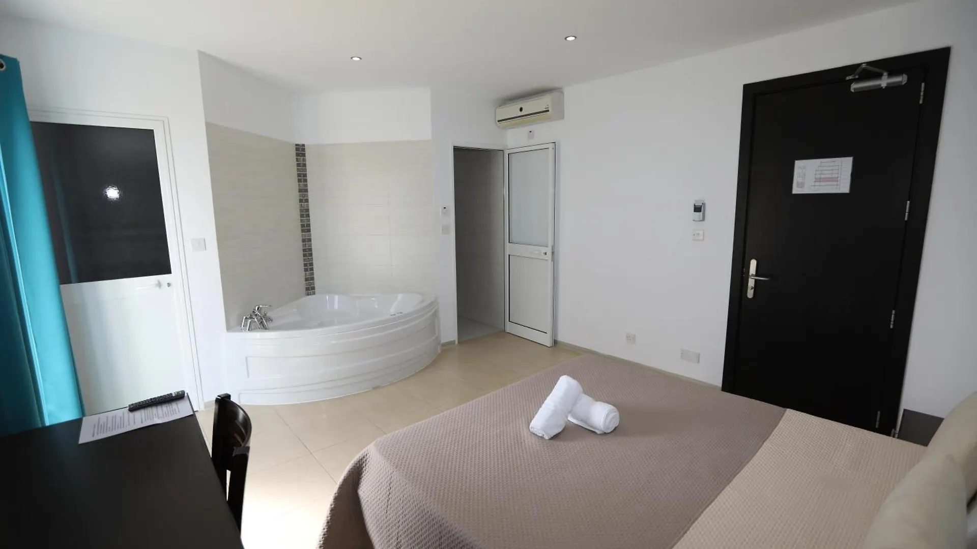 Magnolia Guesthouse St Julians San Giuliano 0*,